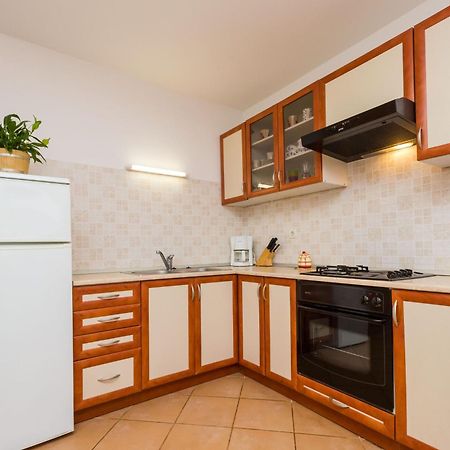 Apartments Marlen Mali Lošinj Buitenkant foto