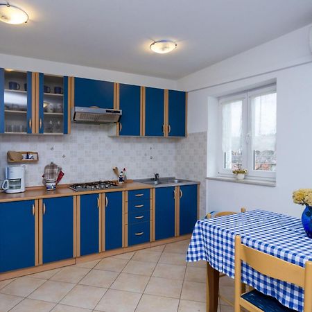 Apartments Marlen Mali Lošinj Buitenkant foto